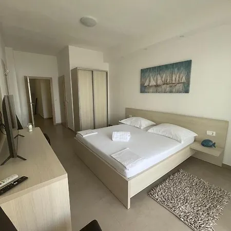 Apartment Villa Bellevue