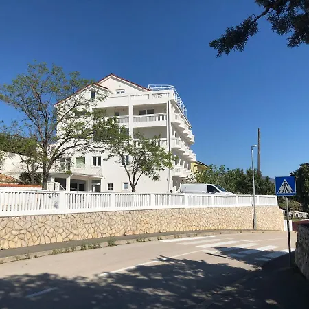 Villa Bellevue * Novi Vinodolski